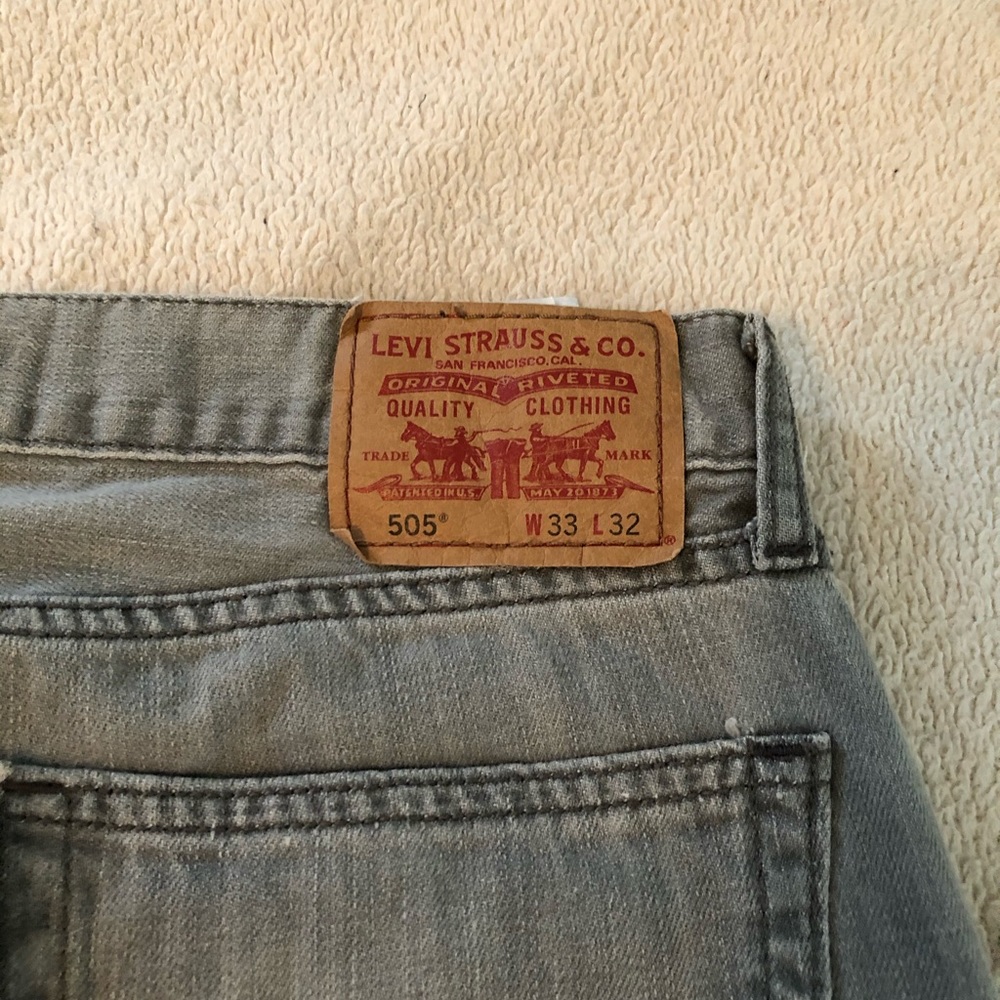 Gray Levi 505 Denim, 33/32